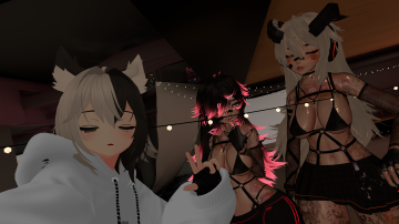 VRChat_2024-09-11_14-42-11.061_3840x2160.png