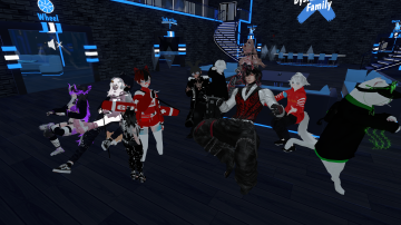 VRChat_2024-09-11_18-30-57.187_3840x2160.png