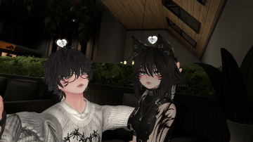 VRChat_2024-10-14_03-22-31.422_7680x4320.png
