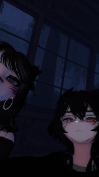 VRChat_2025-09-05_21-15-26.532_4320x7680.png
