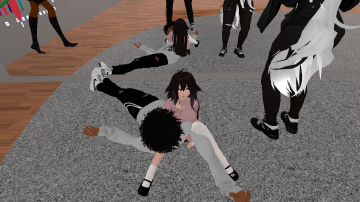 VRChat_1920x1080_2021-11-04_20-44-49.725.png