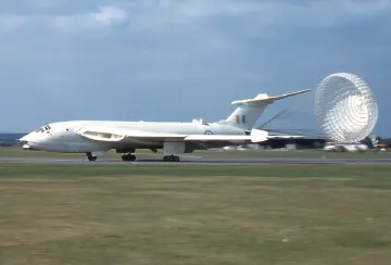 1200px-Raf_victor_in_1961_arp.jpg