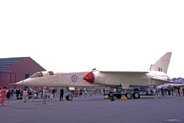 BAC_TSR.2_XR219_Warton_11.06.66_edited-2.jpg